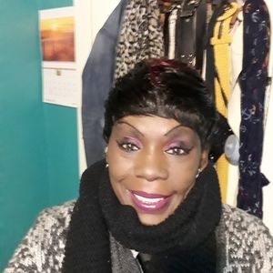 Meet your Posher, Valerie